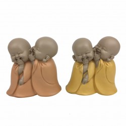 SET 3 FIGURAS MONJES CONTANDO UN SECRETO RESINA 11.5X6.5X11.5 CM.